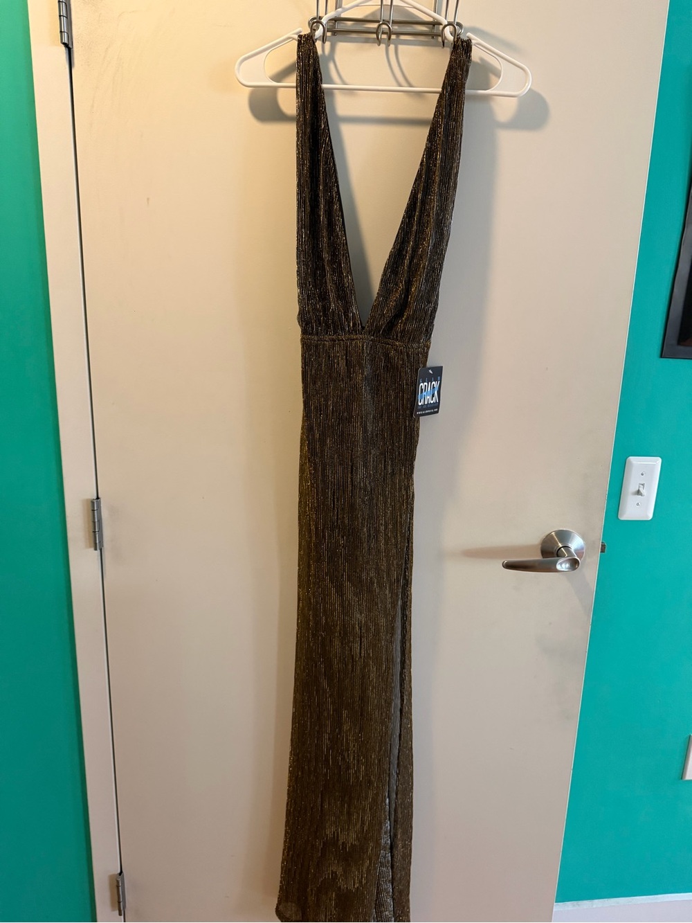 NWT Alythea Metallic Gold Pleated Maxi Dress Bodysuit